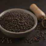 Variedad de platos con pimienta negra como una estación clave