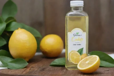 Limoncillos amarillos brillantes y un ambiente sereno evocan frescura y bienestar