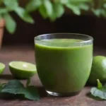 Un té verde en una taza