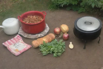 Una cocina acogedora llena de especias y aromas invita a la tranquilidad
