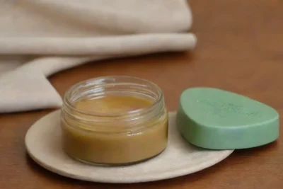 Un rincón acogedor y tranquilo con Tiger Balm